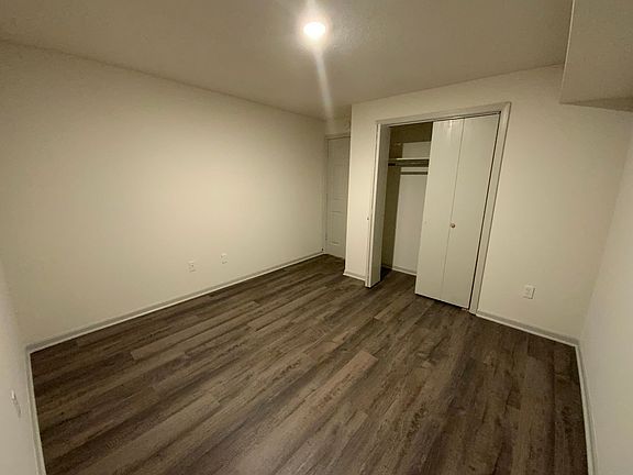 2nd image of 507 Columbia Dr APT L