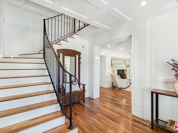 4th image of 3726 Laurel Canyon Blvd
