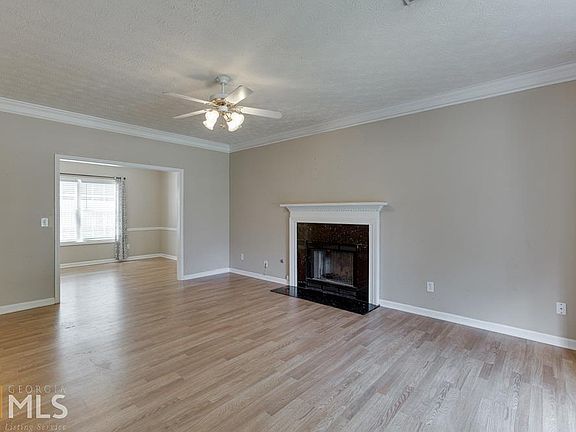 4th image of 3231 Oaktree Park Dr