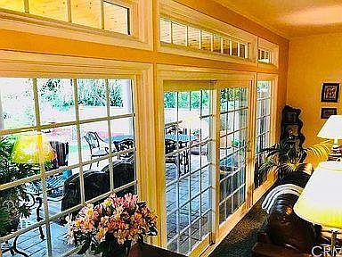 2nd image of 4050 Las Casas Ave