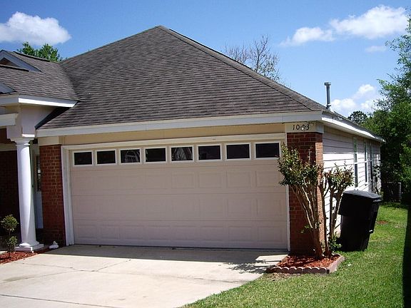 3rd image of 1043 Winter Ln