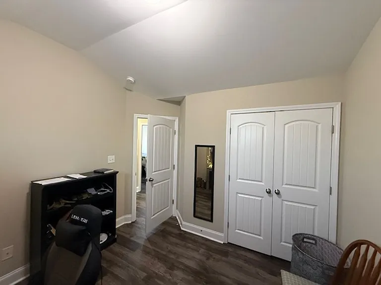 109 Lincolnton Ct — Photo 29