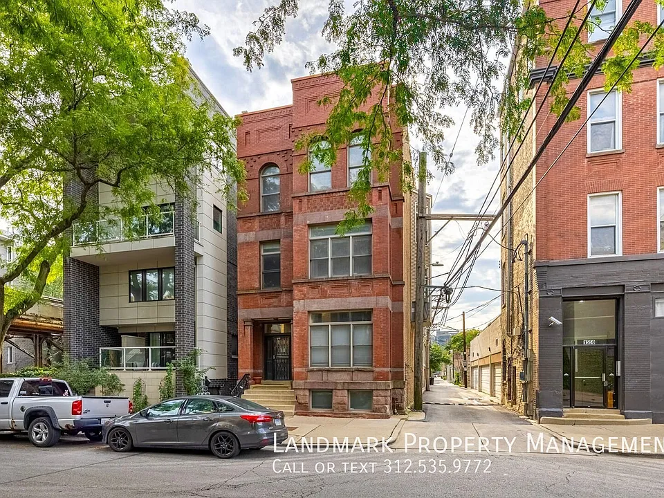 1546 N Hudson Ave #2