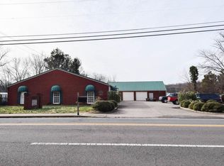 605 S Russell St, Portland, TN 37148