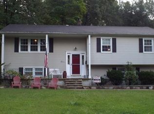 21 Carson Rd, Budd Lake, NJ 07828
