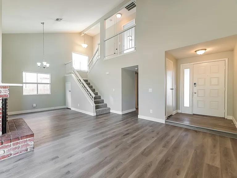 510 Crony Ave — Photo 5