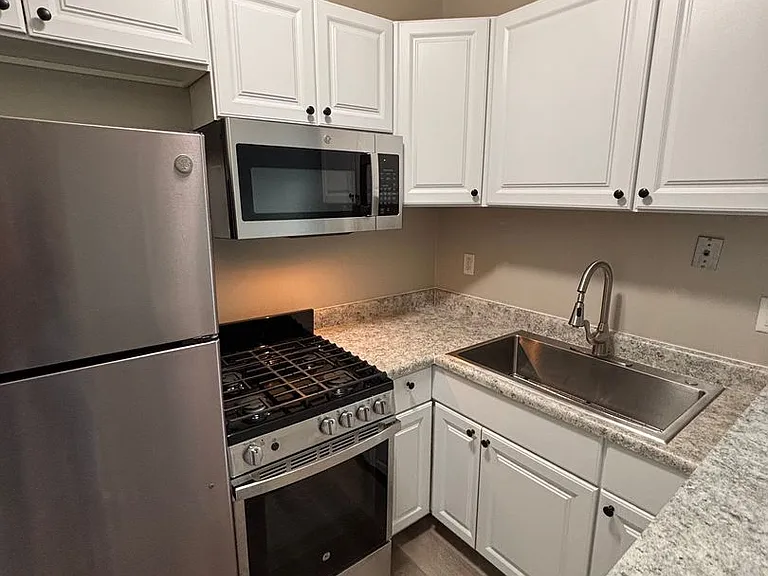 Now Leasing at Oak Grove Downtown | Historic Charm Meets Modern Living! — Photo 34