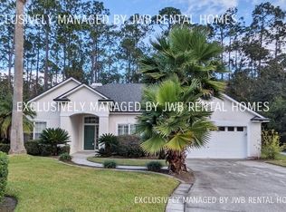 1600 Rustling Dr, Fleming Island, FL 32003