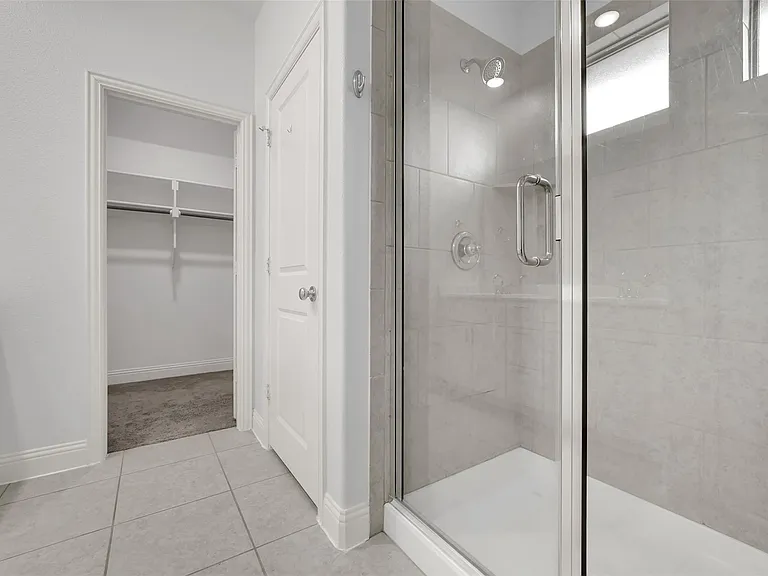 438 Camille Xing — Photo 18
