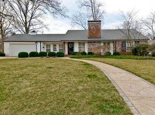 78 Whitehall Ct, Saint Louis, MO 63144