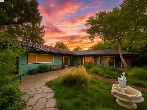 811 Navaronne Way, Concord, CA 94518