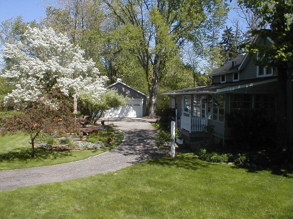 Country Retreat or Horse Farm. Truly Unique-One in a Million