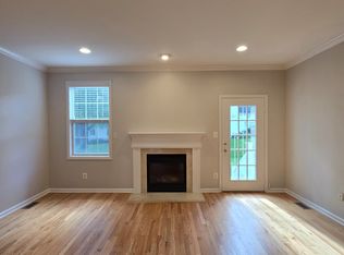 567 Coventry Dr, Nutley, NJ 07110