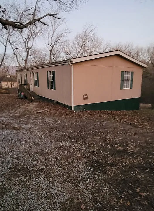 604 Clemmer Ferry Rd