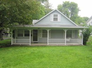 2931 Faraon St, Saint Joseph, MO 64501