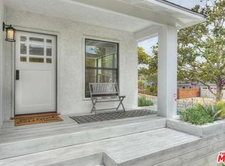 8113 Creighton Ave, Los Angeles, CA 90045