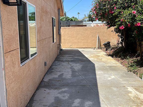 2nd image of 1151 Egan Ave #1149