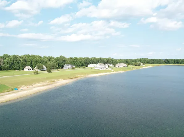 317 Schooner Landing Dr #86, Edenton, NC 27932