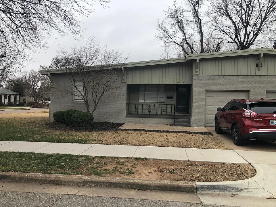 3420 S Rockford Ave