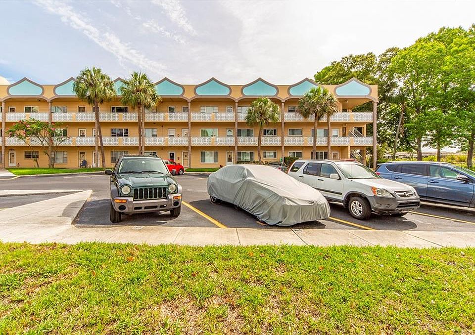 1st image of 2466 Ecuadorian Way APT 30