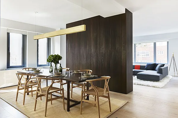 Sold by Corcoran | media 21