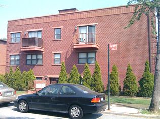 212-15 43rd Ave #3, Bayside, NY 11361