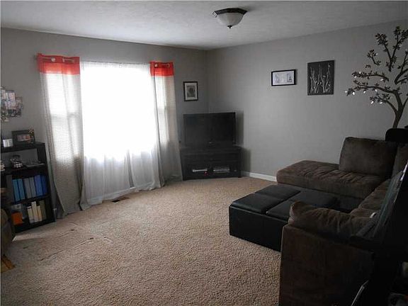 3rd image of 3029 Babette Dr