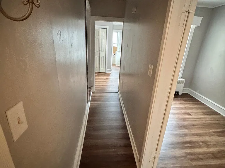 619 S 10th St — Photo 3