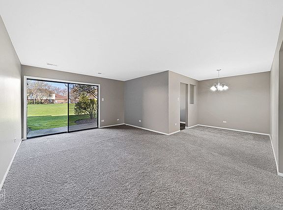 2nd image of 949 E Kings Row Unit 3
