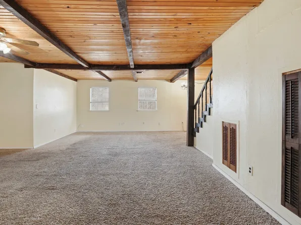 1328 Hazelwood Dr, Midwest City, OK 73110