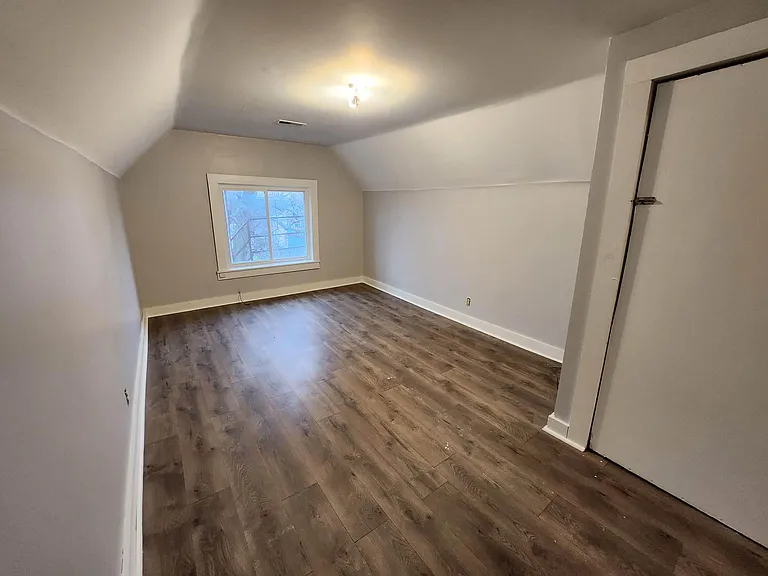 339 Pennsylvania St #7 — Photo 7