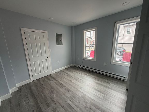 5th image of 1401 Cotton St #1