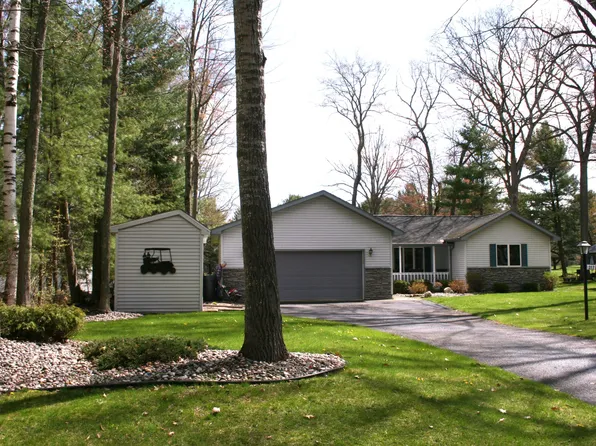 317 Bright Angel Dr, Prudenville, MI 48651