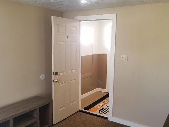 5th image of 1306 15th St APT 4