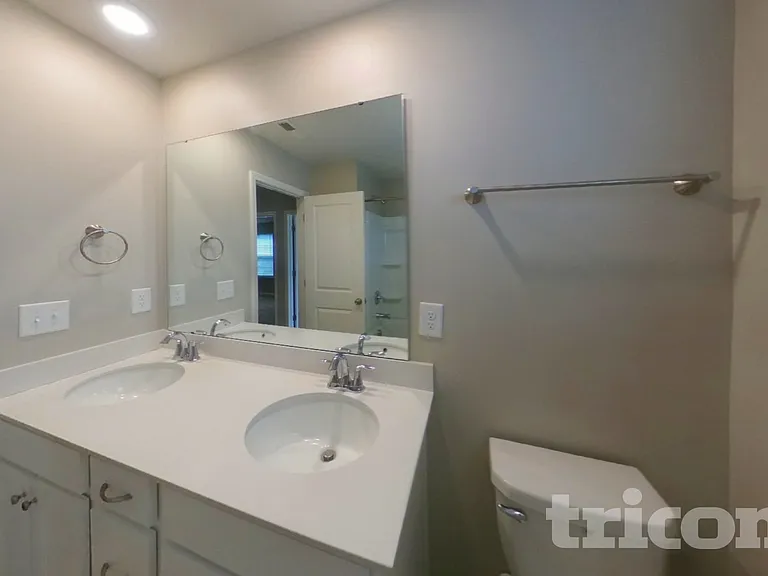 108 Fennec Dr — Photo 18