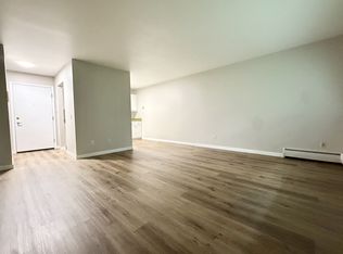 2050 Allen Blvd #25, Middleton, WI 53562