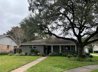 5122 Lymbar Dr, Houston, TX 77096