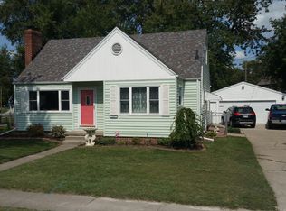 2335 Brown Rd, Oregon, OH 43616