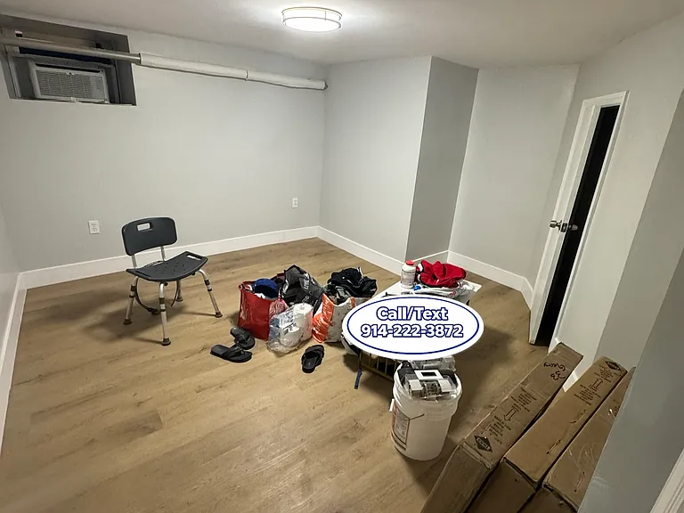 359 Walnut St #1 — Photo 6