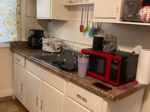 5 Acme St APT 2