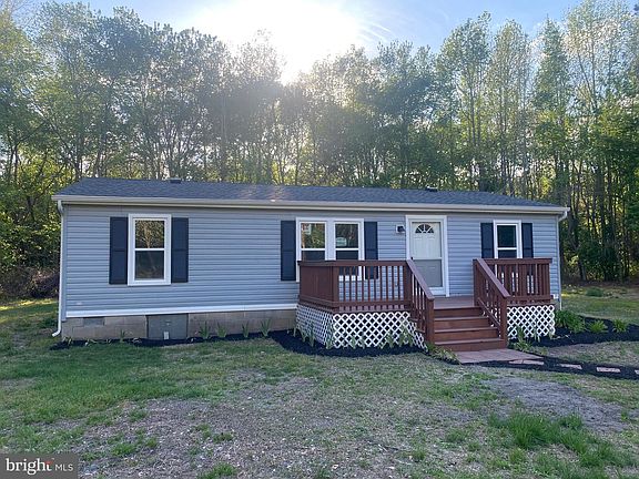2nd image of 20322 Thicket Rd