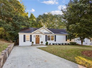 1905 Woodland Hills Ave NW, Atlanta, GA 30318