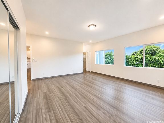 5th image of 133 Walker Ave