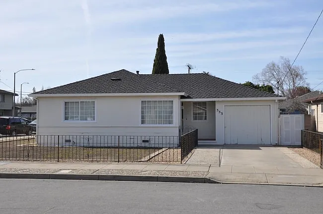553 Waite Ave — Photo 1