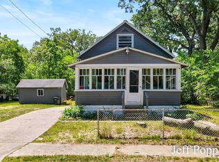 635 Leonard Ave, Muskegon, MI 49442