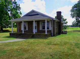 1281 American Legion Rd, Roanoke Rapids, NC 27870