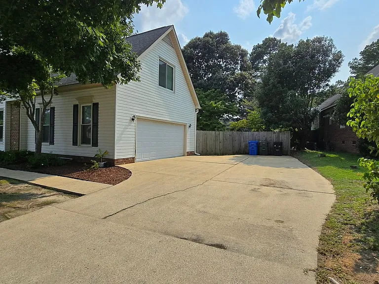 4488 Penhurst Ct — Photo 4