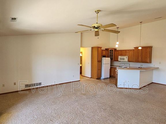 5th image of 6823 53rd St Unit 155