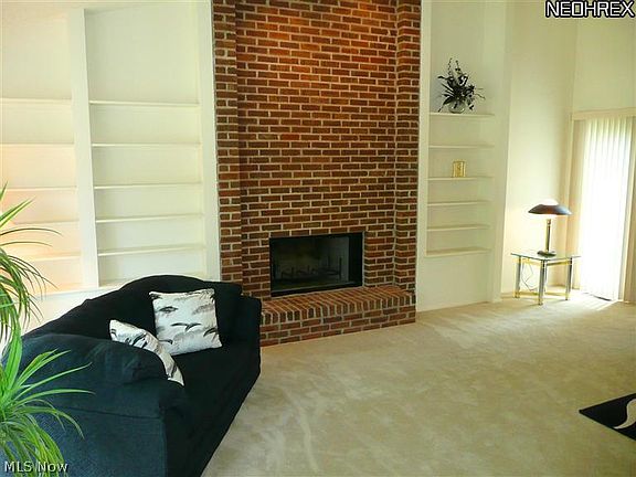 5th image of 21675 Briar Bush Ln