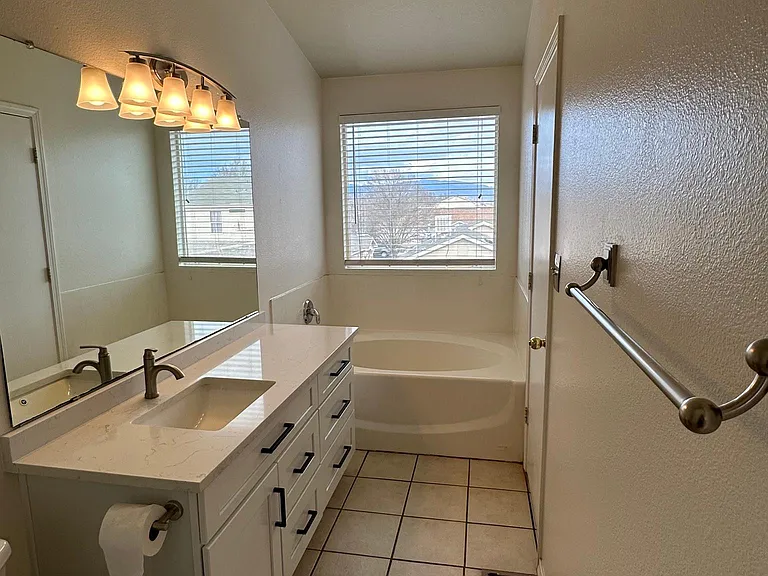 660 Vista Lejos Ln SW — Photo 19